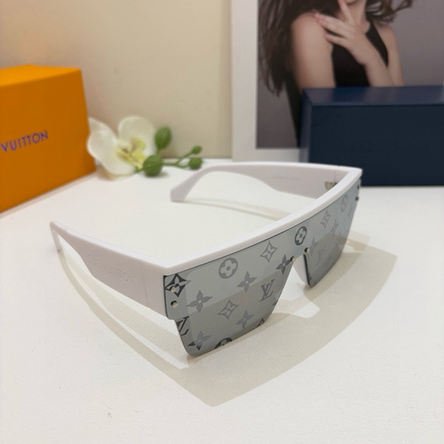 ルイヴィトンサングラス正面デザイン